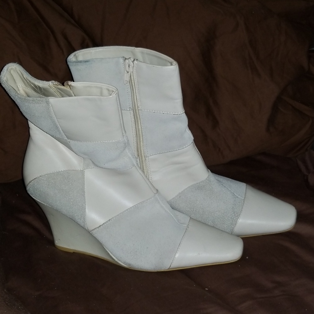 Cream Leather & Suede Platform Booties Sz. 8